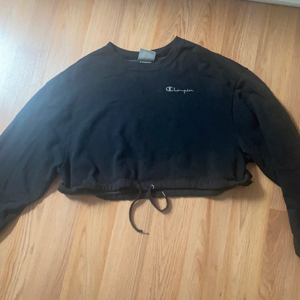 Champion cropped crew neck with adjustable tie